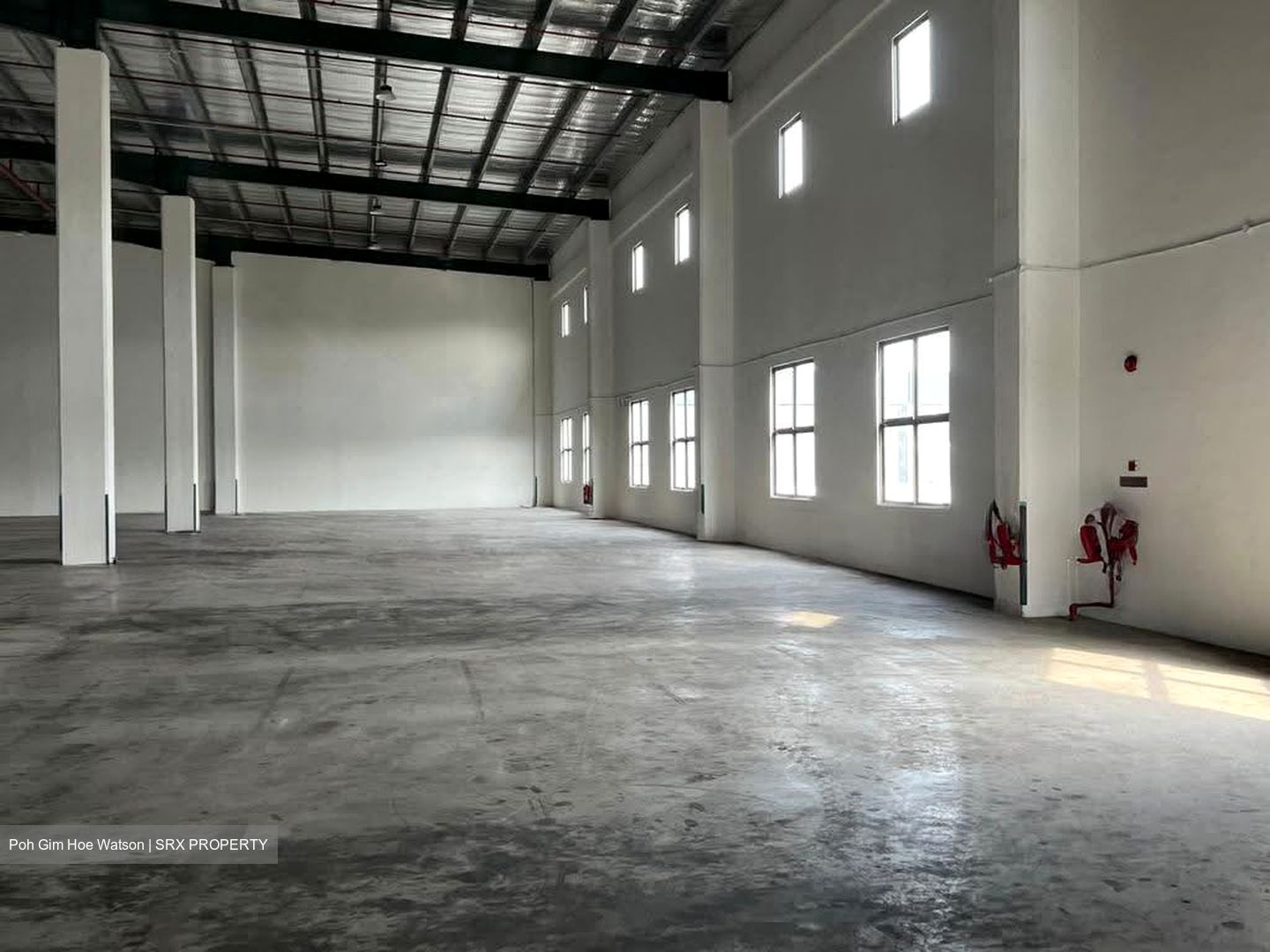 Changi North Way (D17), Warehouse #634817191